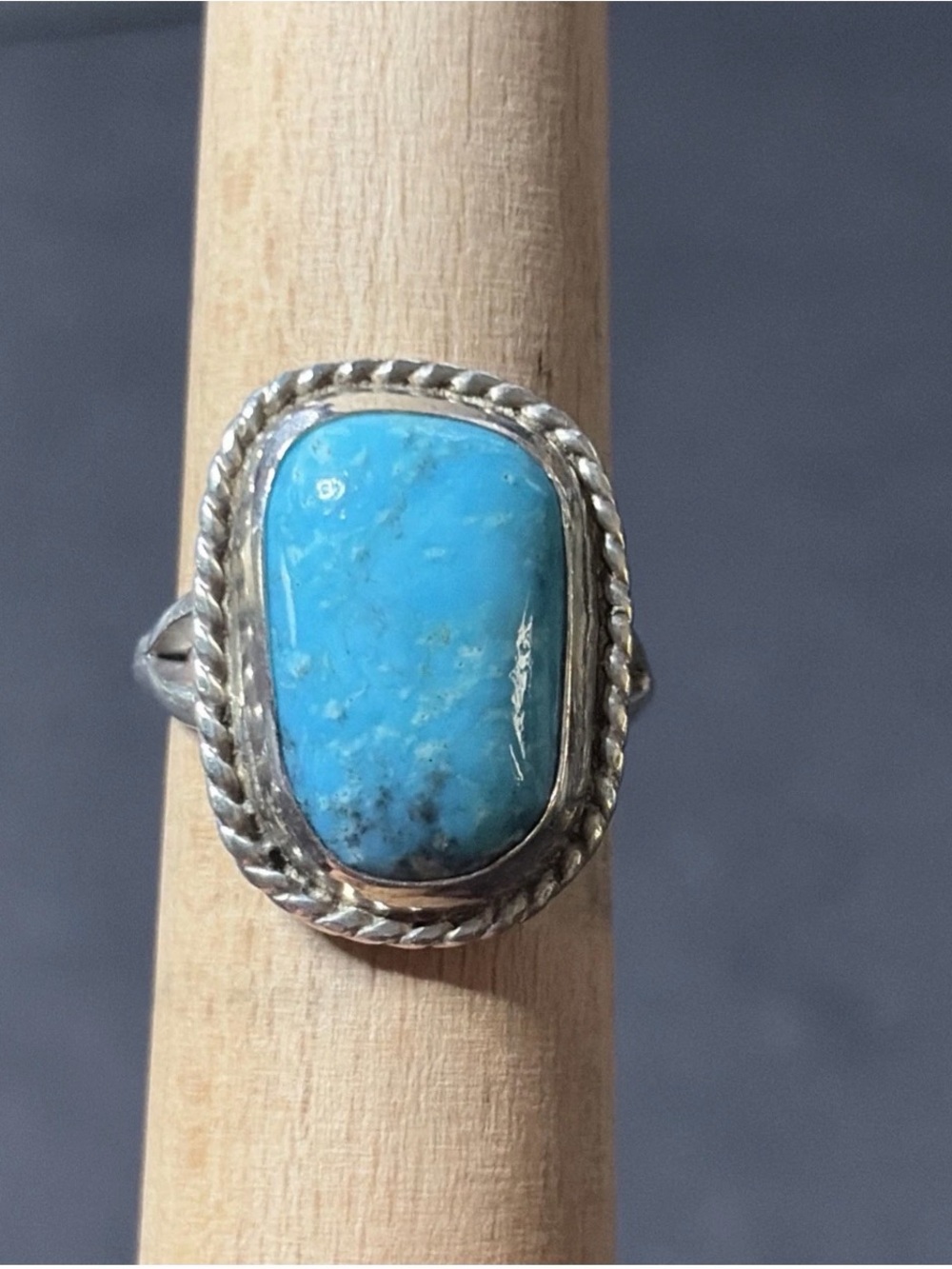 Turquoise Sterling Silver Rope-Edged Ring - Bright Blue